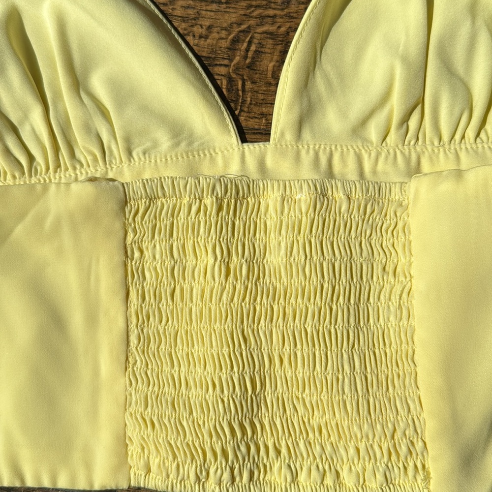 Superdown - Yellow Halter Top - Picture 4 of 7